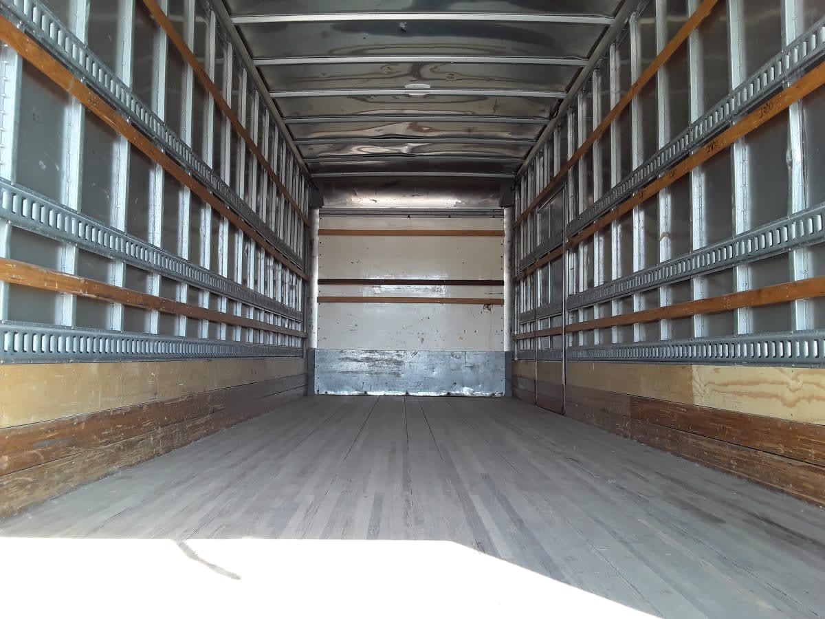 2018 Freightliner M2 106 821440