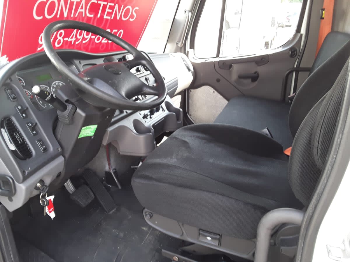 2018 Freightliner M2 106 821440