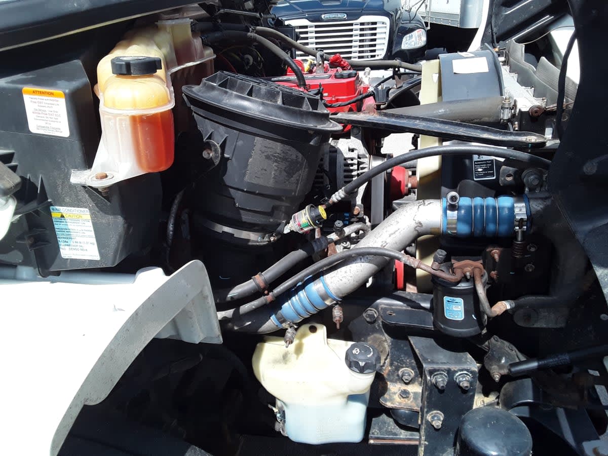2018 Freightliner M2 106 821441