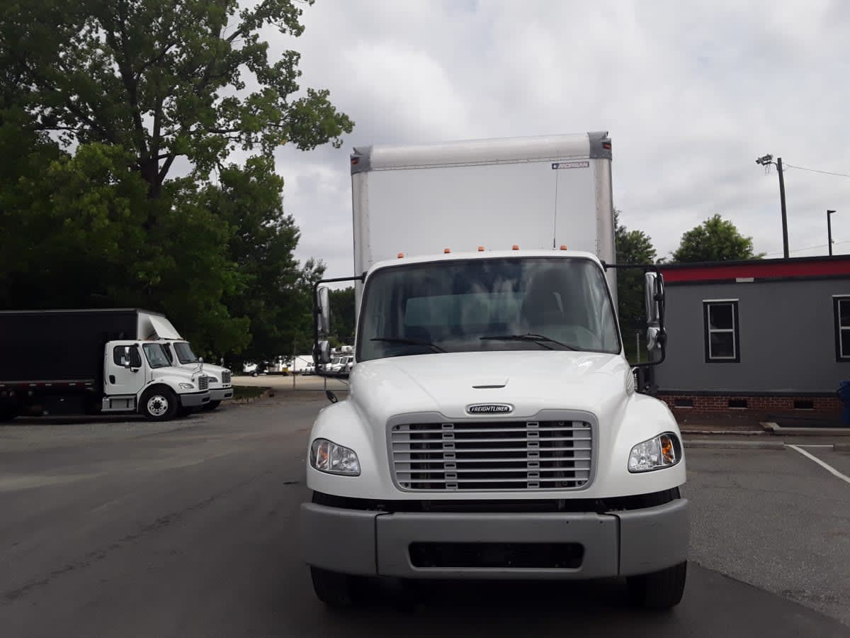 2019 Freightliner/Mercedes M2 106 821457