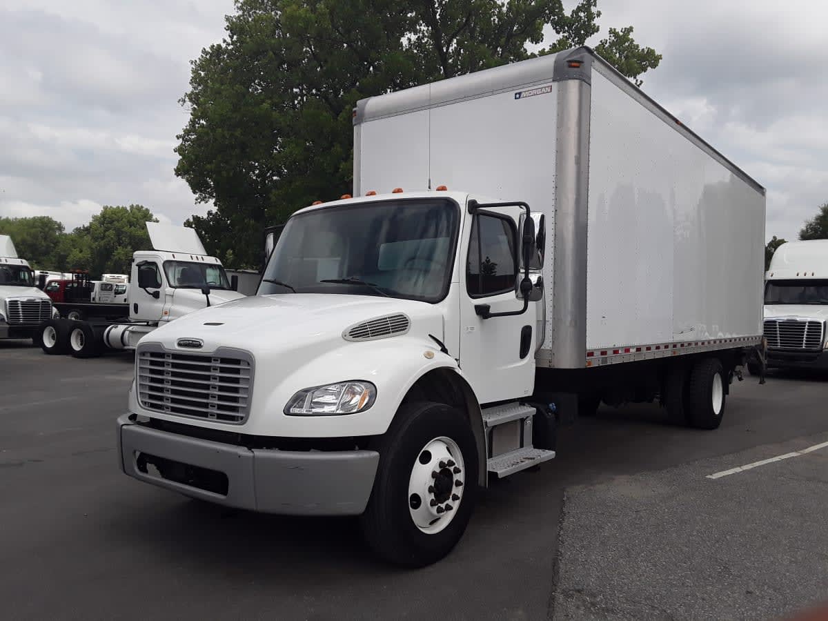 2019 Freightliner/Mercedes M2 106 821457