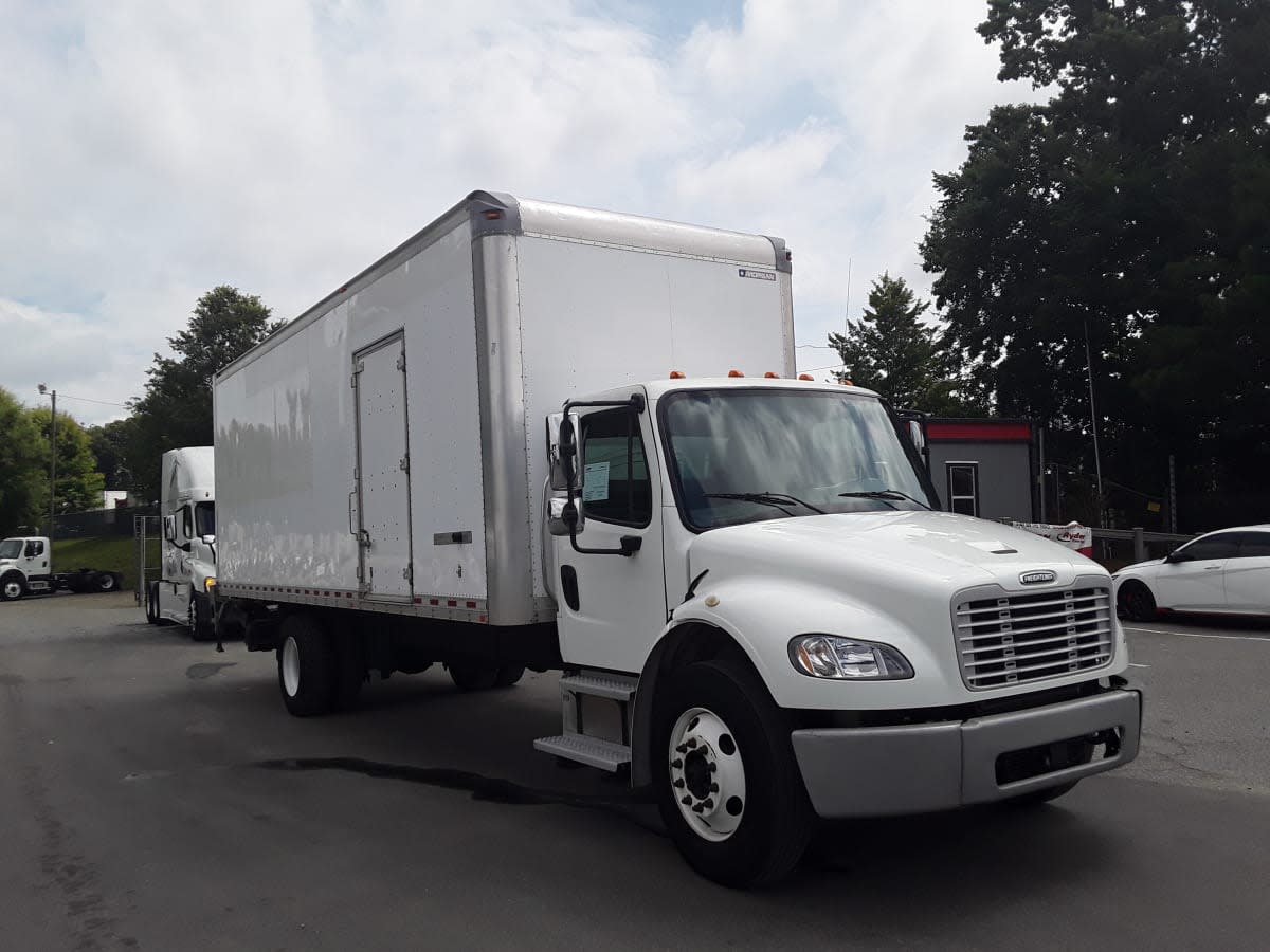 2019 Freightliner/Mercedes M2 106 821457