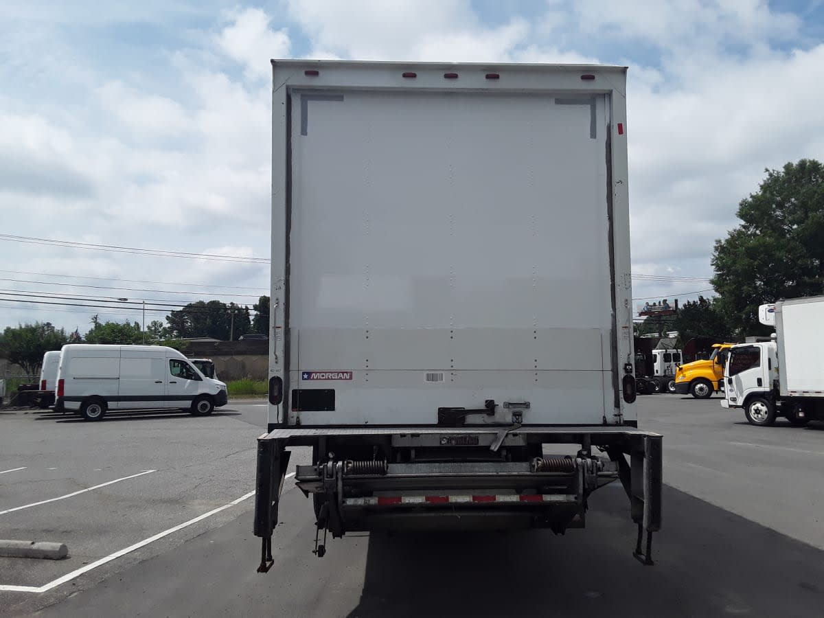 2019 Freightliner/Mercedes M2 106 821457