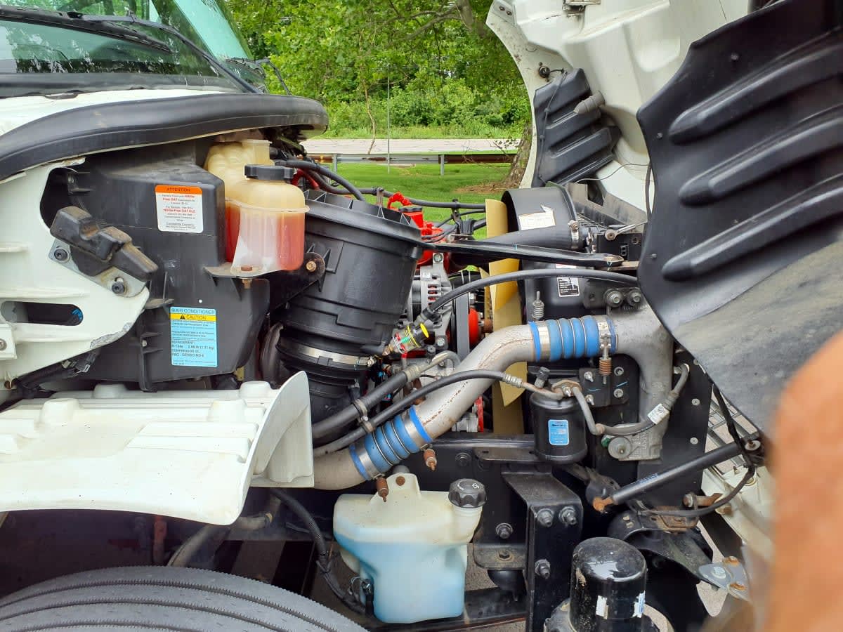 2019 Freightliner M2 106 821469