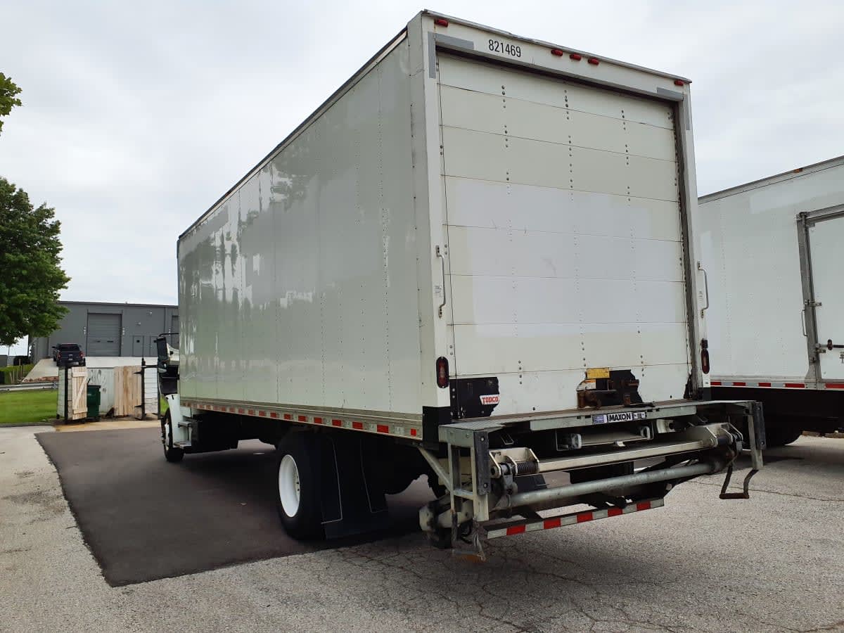 2019 Freightliner M2 106 821469