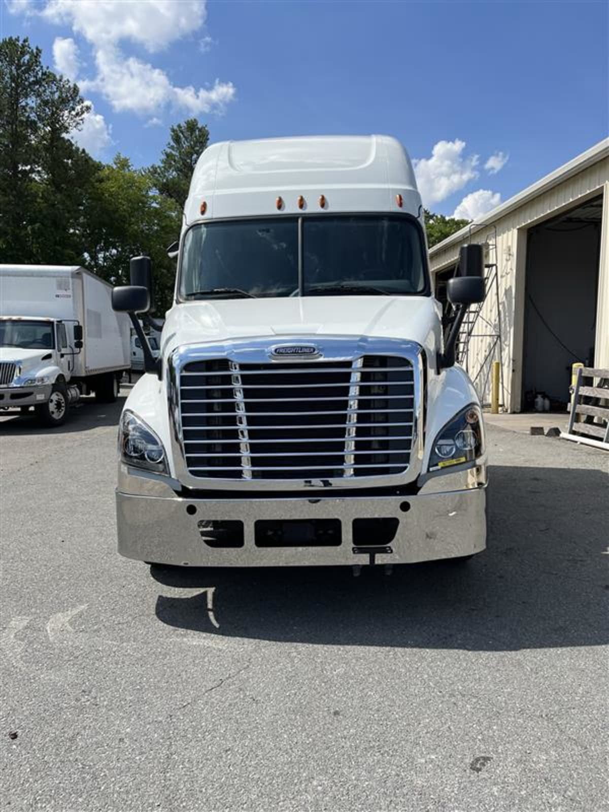 2019 Freightliner/Mercedes CASCADIA 125 821563