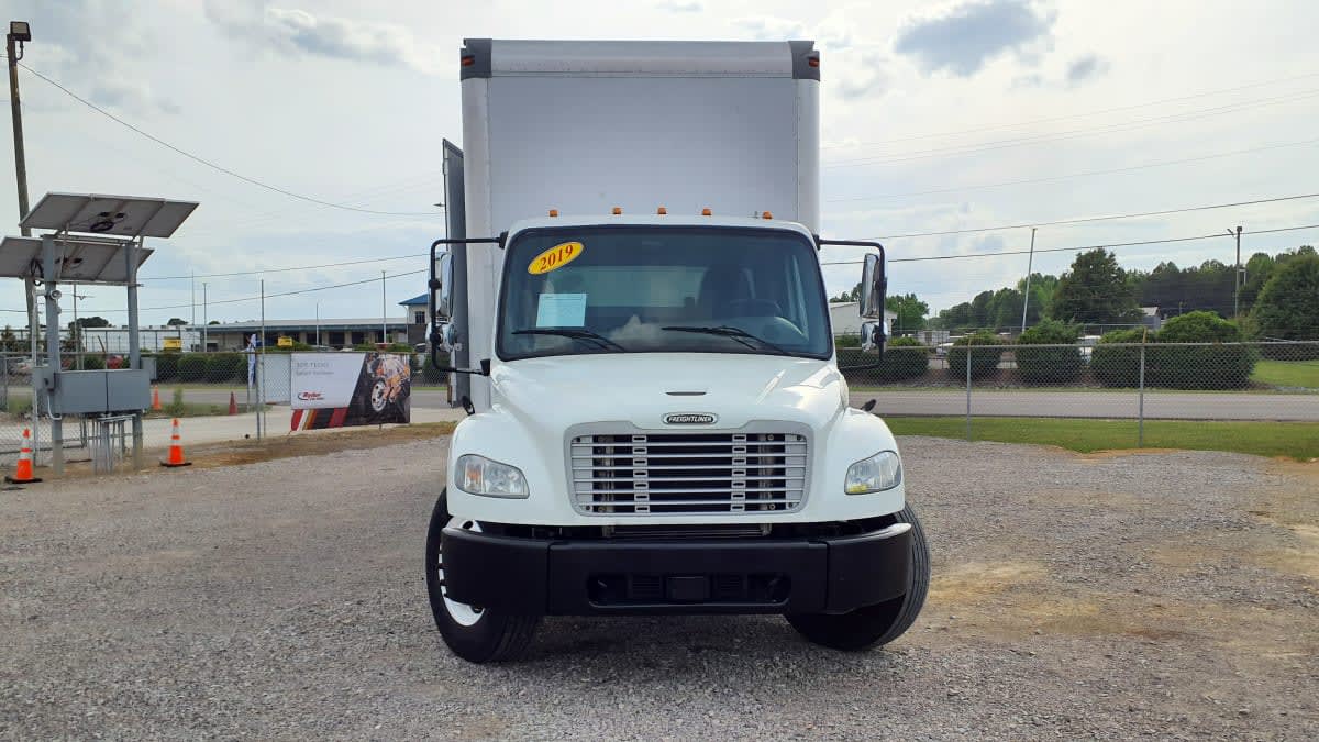 2019 Freightliner M2 106 in Birmingham, AL — photo 2