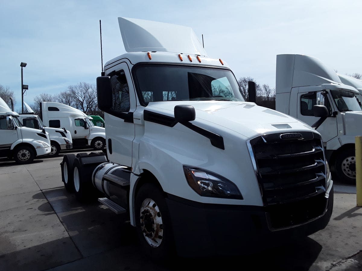 2019 Freightliner/Mercedes NEW CASCADIA PX12664 821723
