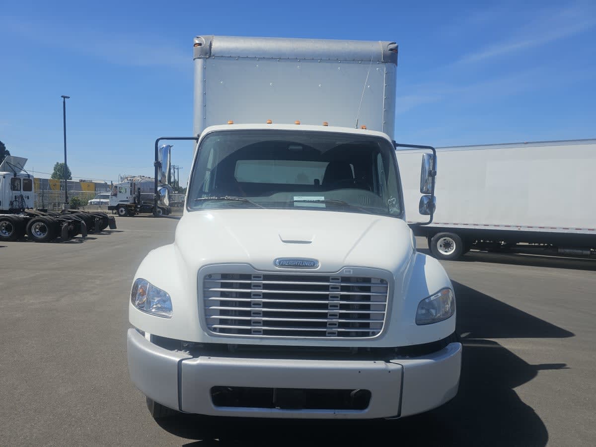 2019 Freightliner M2 106 821758