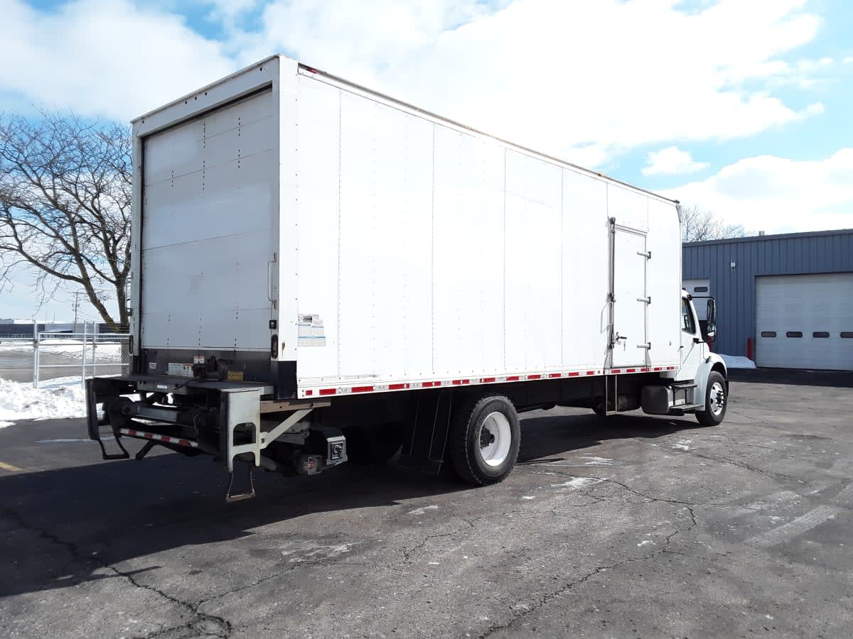 2018 Freightliner/Mercedes M2 106 821773