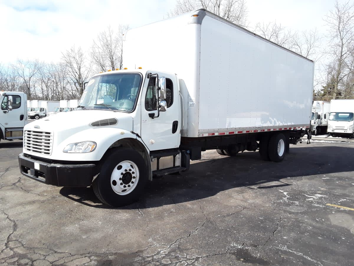 2018 Freightliner/Mercedes M2 106 821773