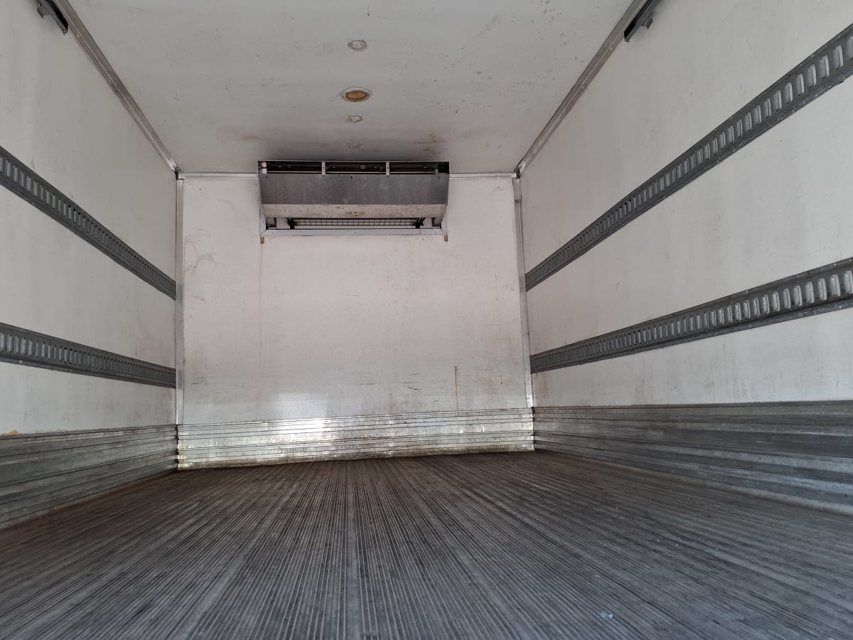 2018 Isuzu NRR 822019