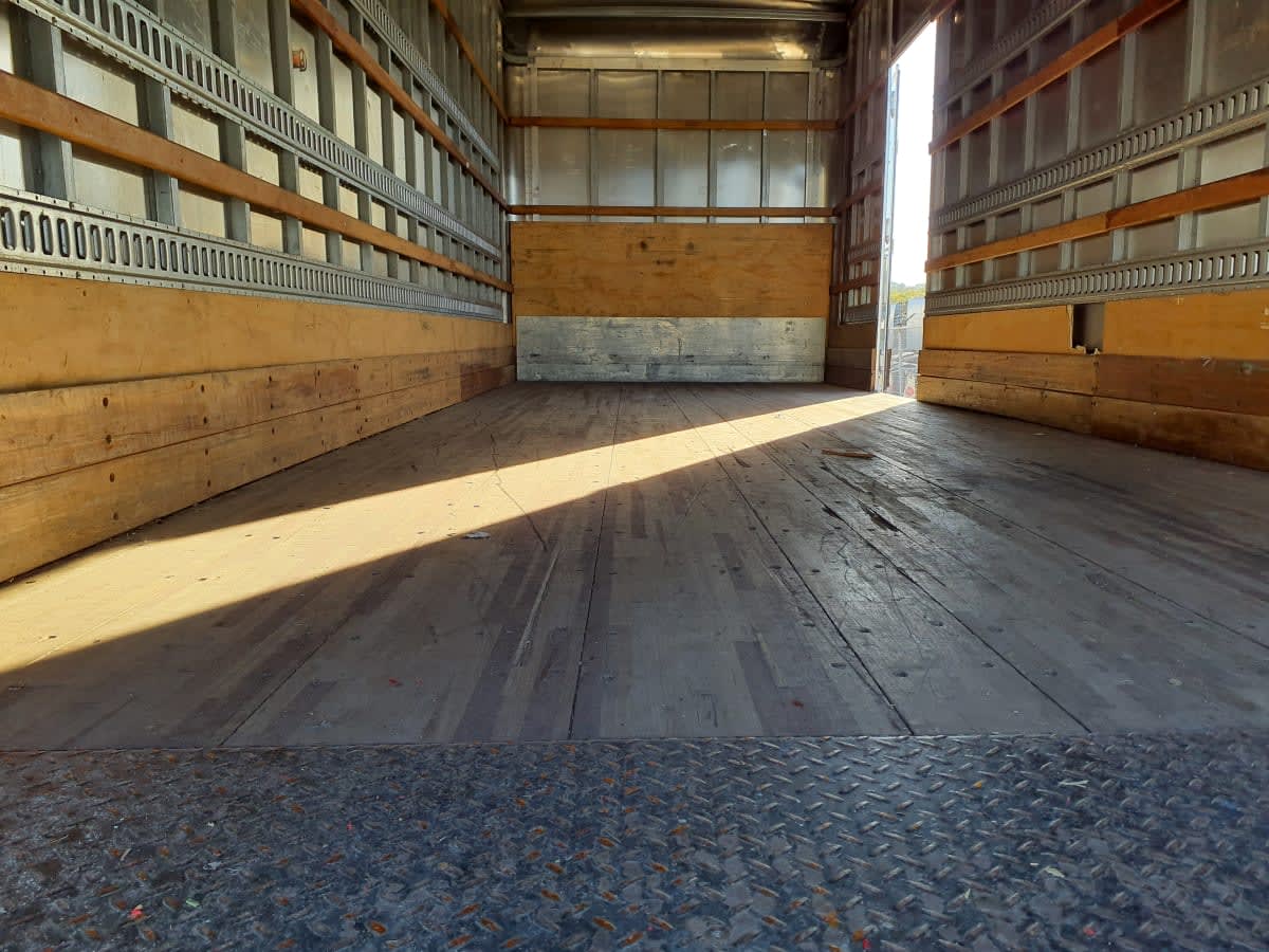 2018 Freightliner/Mercedes M2 106 822032