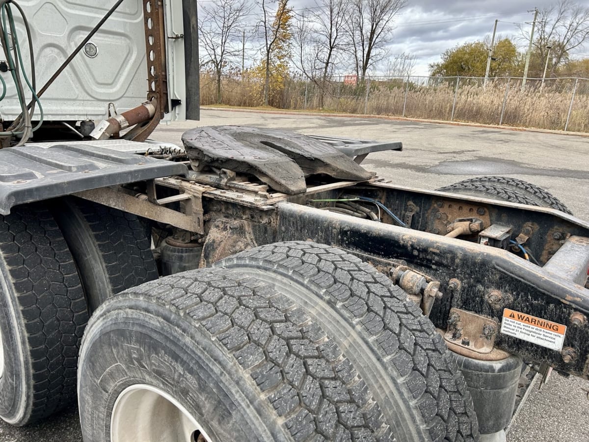2019 Freightliner/Mercedes CASCADIA 125 822427