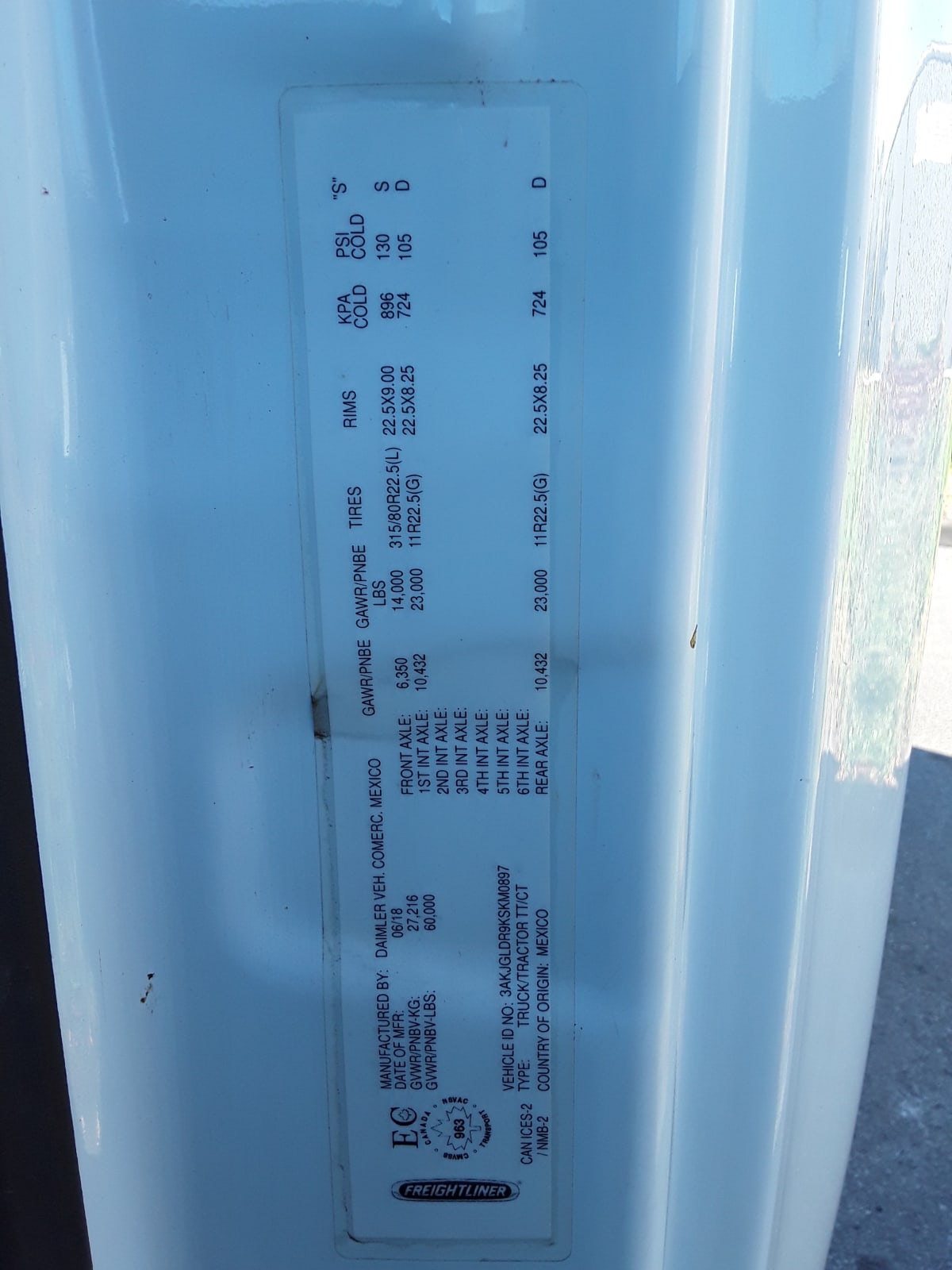 2019 Freightliner/Mercedes CASCADIA 125 822429