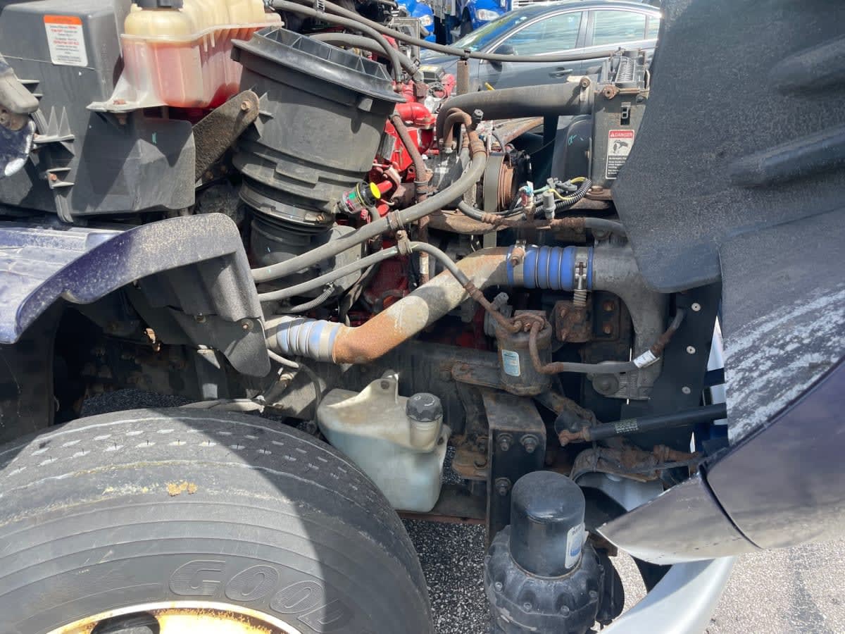 2019 Freightliner M2 106 822485