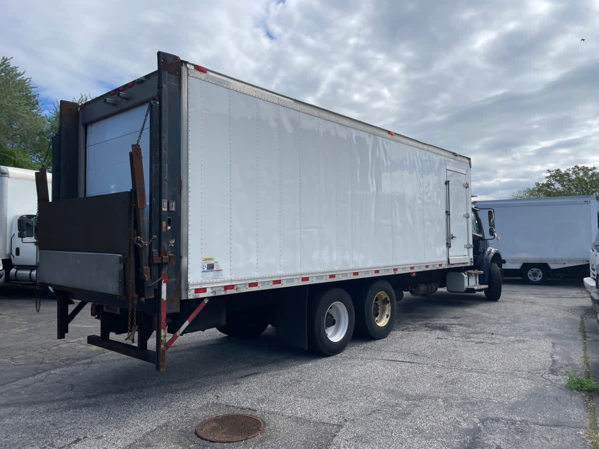 2019 Freightliner M2 106 822485