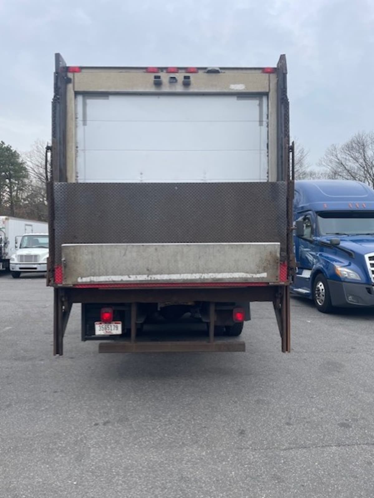 2019 Freightliner/Mercedes M2 106 822533