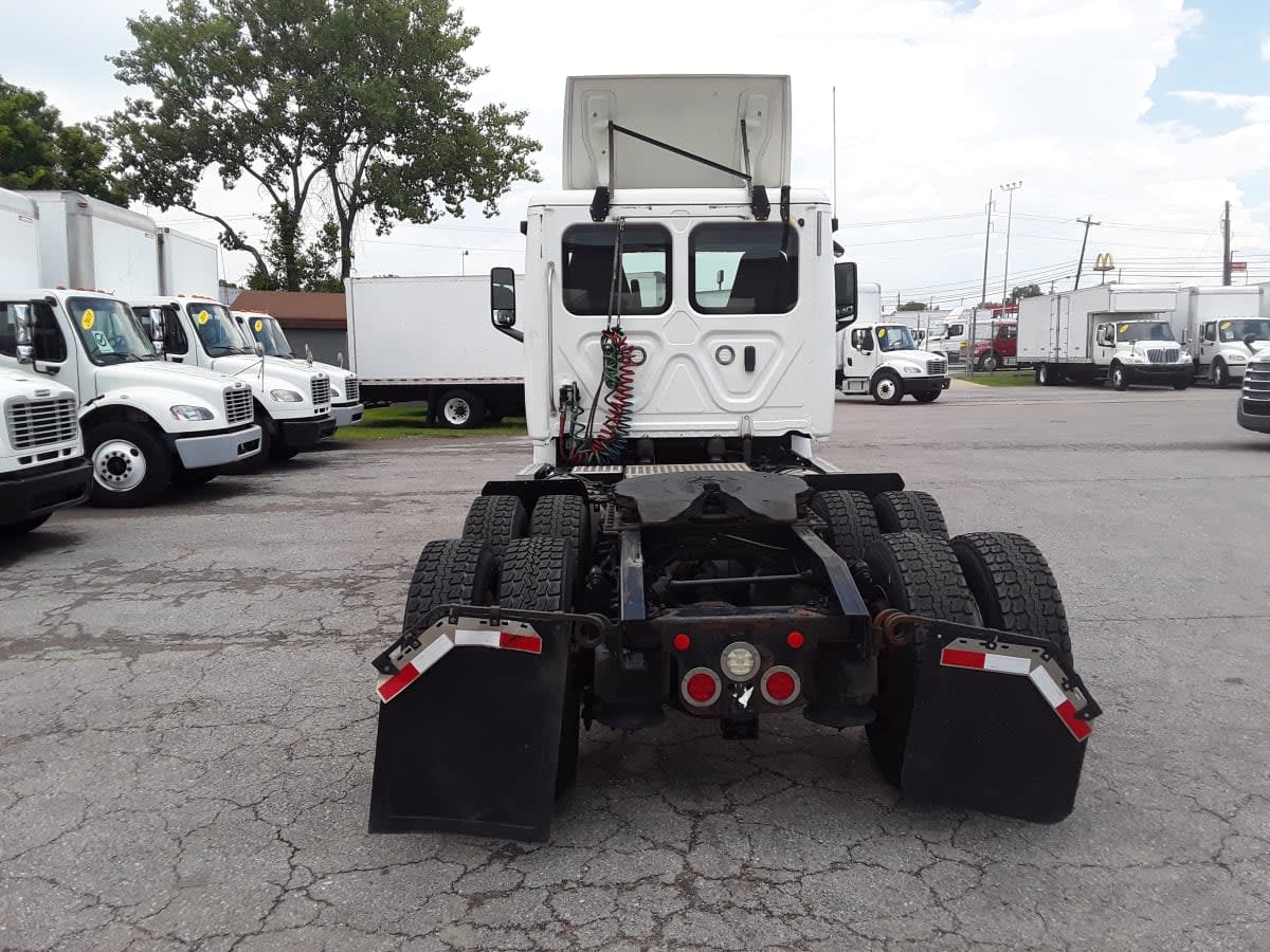 2018 Freightliner NEW CASCADIA PX12664 822610