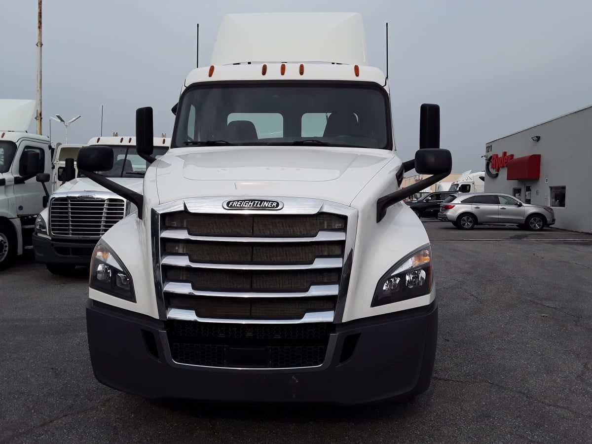 2018 Freightliner NEW CASCADIA PX12664 822618