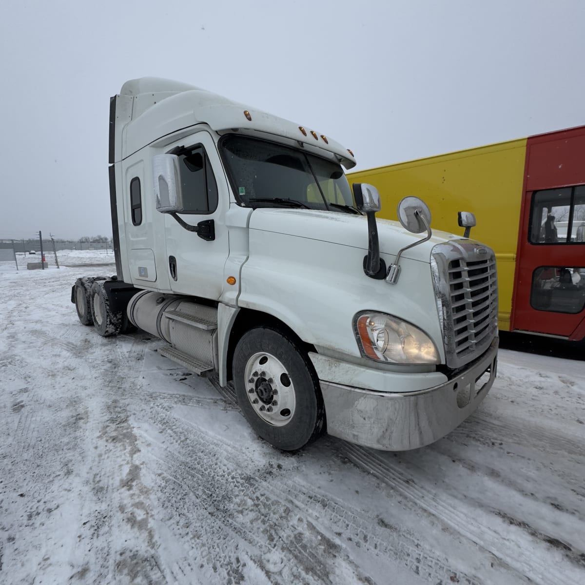 2019 Freightliner - image 2