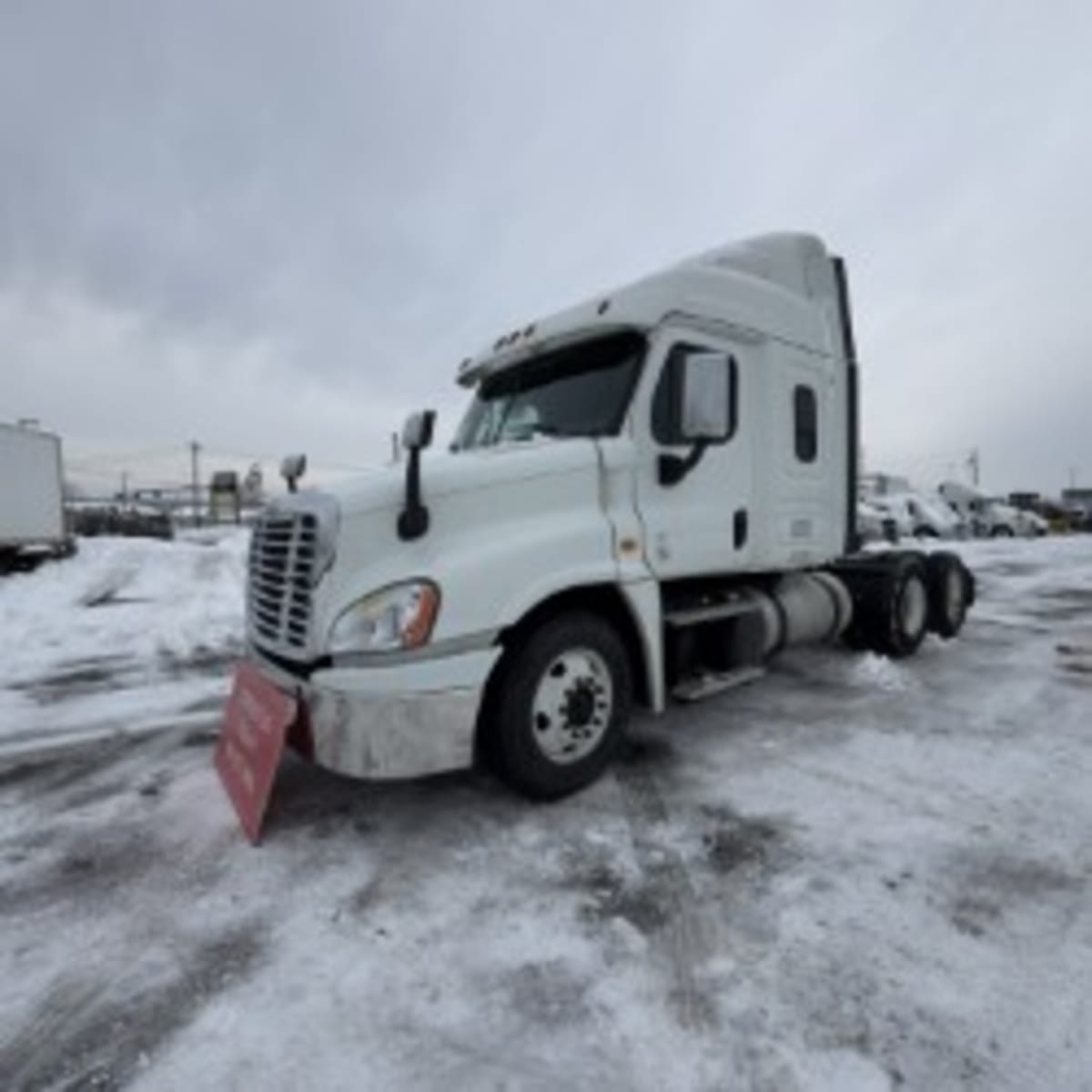 2019 Freightliner - image 1