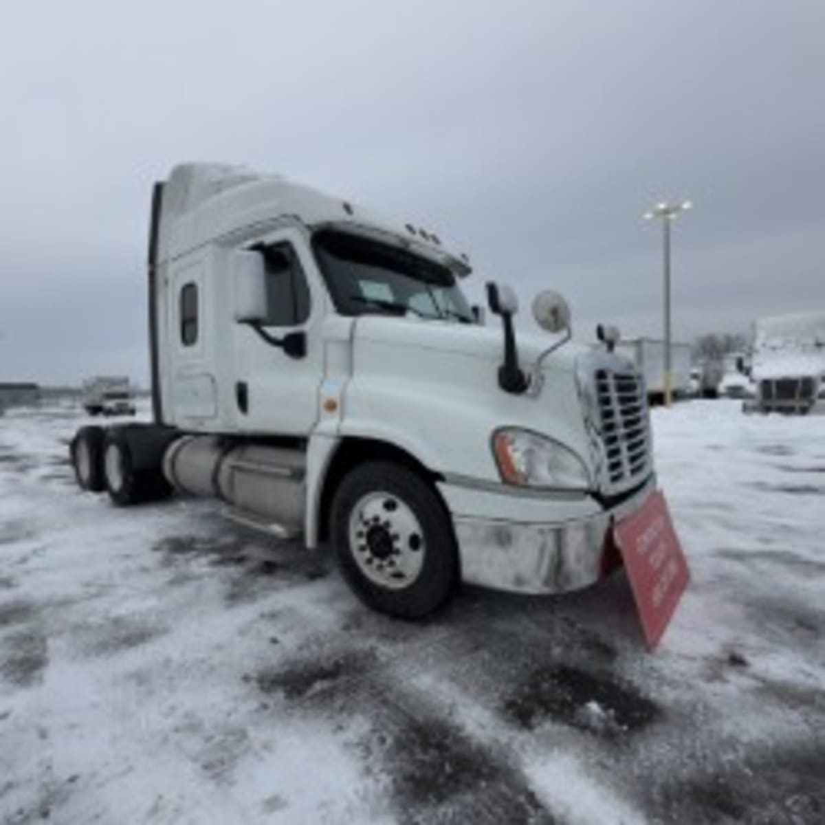 2019 Freightliner - image 3