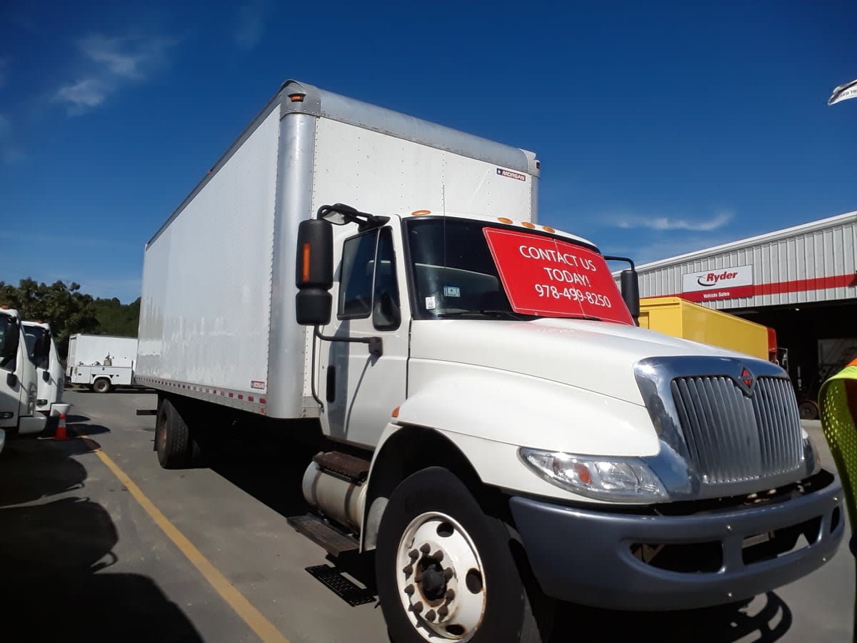 2019 Navistar International 4300 823099