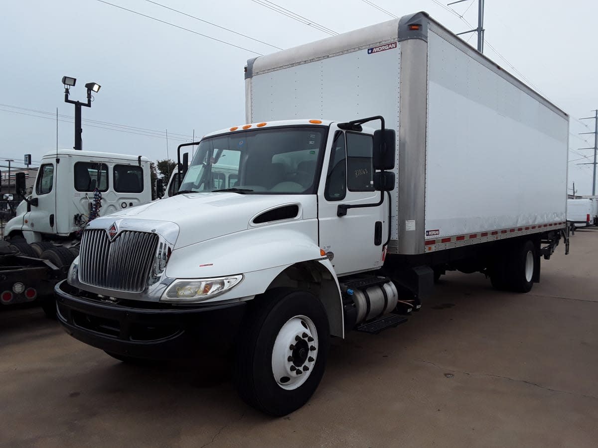 2019 Navistar International 4300 823163 2019 Navistar International 4300 823163