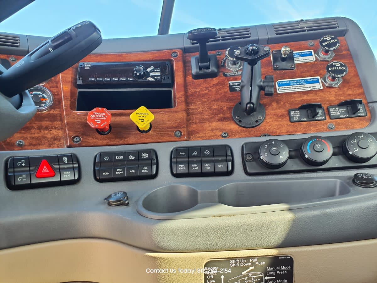 2019 Freightliner/Mercedes CASCADIA 125 823265