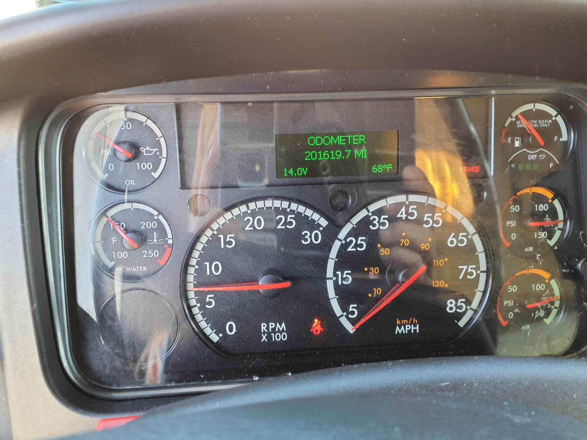 2019 Freightliner/Mercedes M2 106 823338