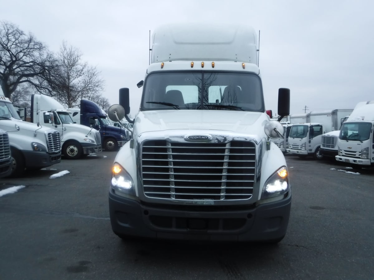 2019 Freightliner/Mercedes CASCADIA 125 823567