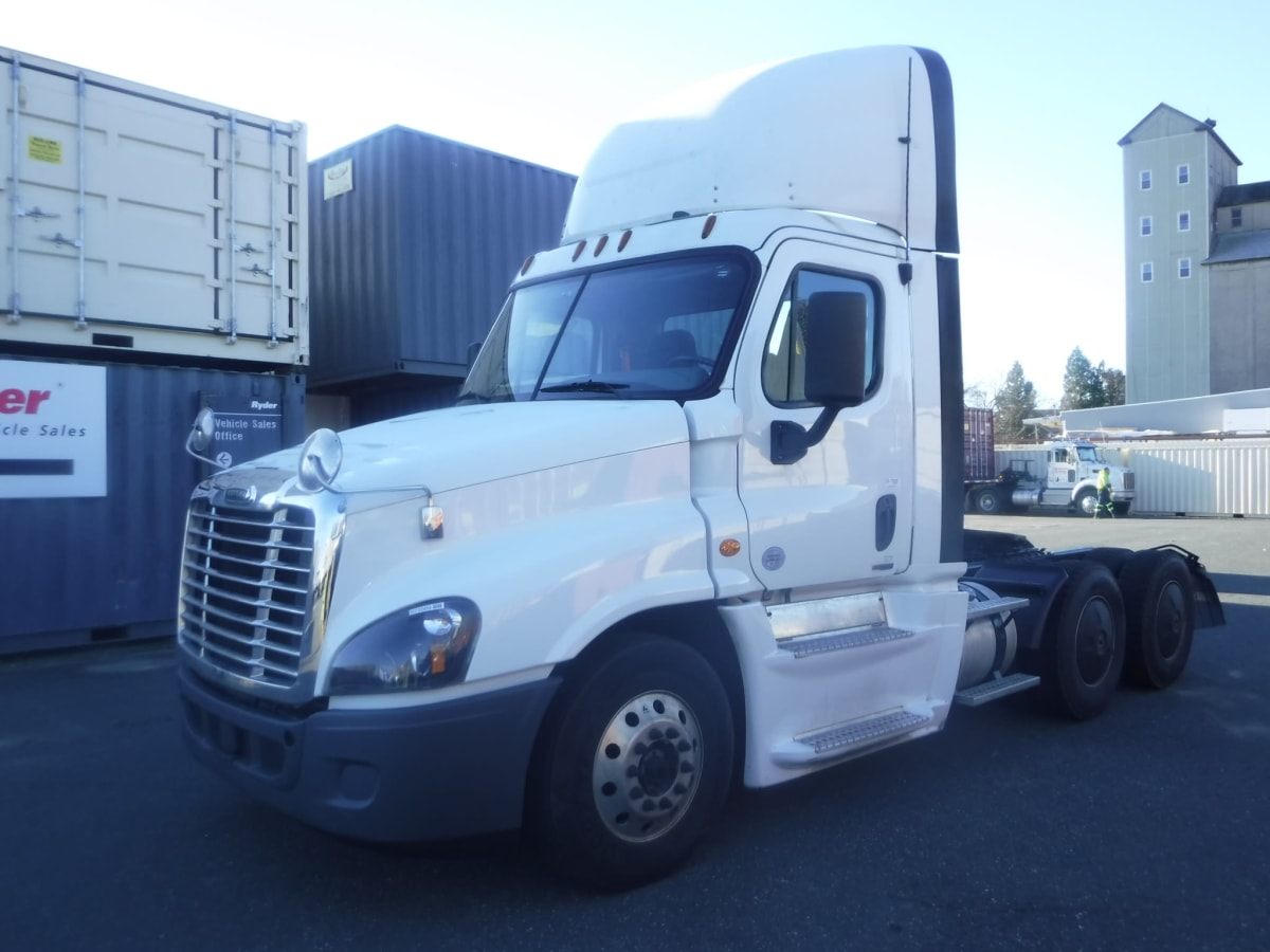 2019 Freightliner/Mercedes CASCADIA 125 823569