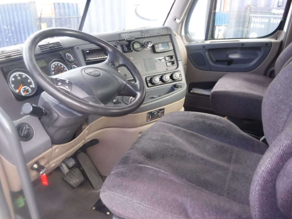 2019 Freightliner/Mercedes CASCADIA 125 823742