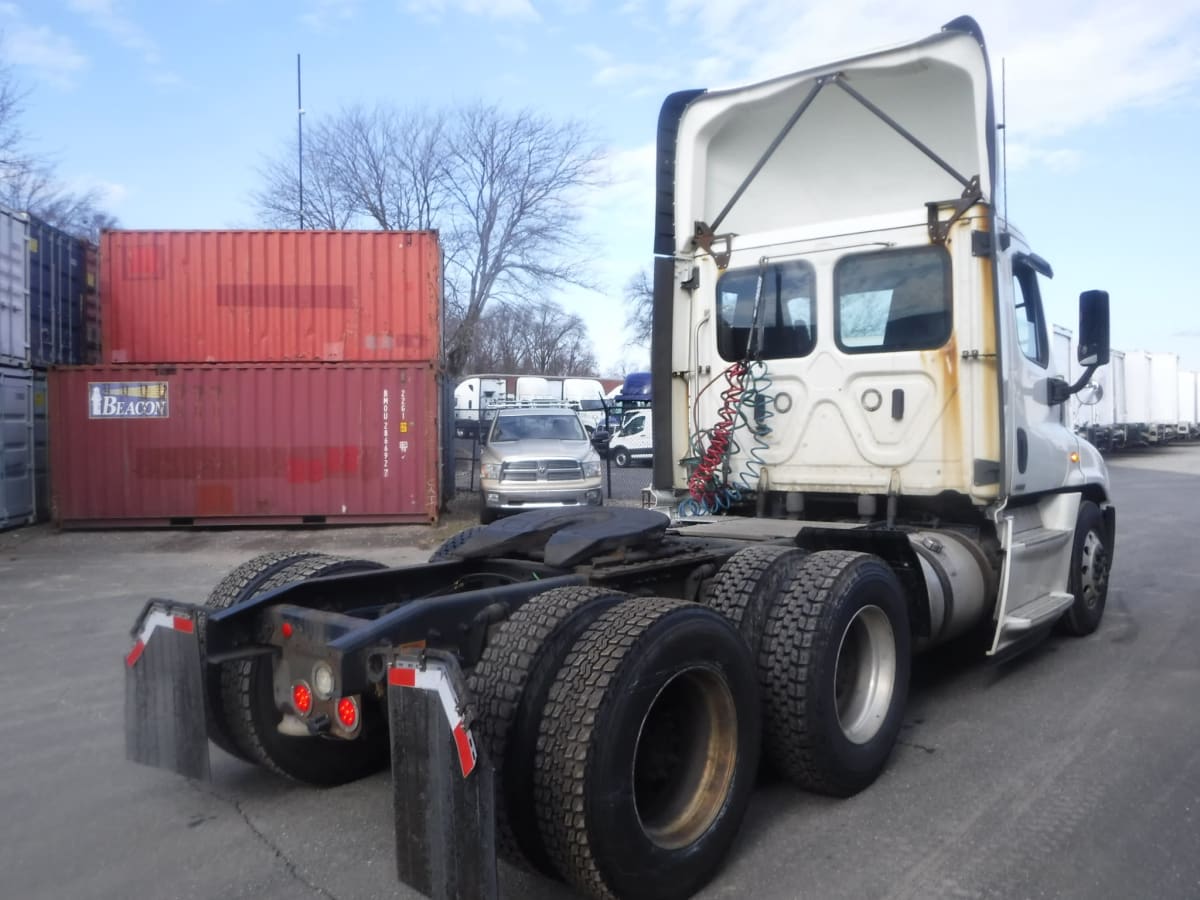 2019 Freightliner/Mercedes CASCADIA 125 823742