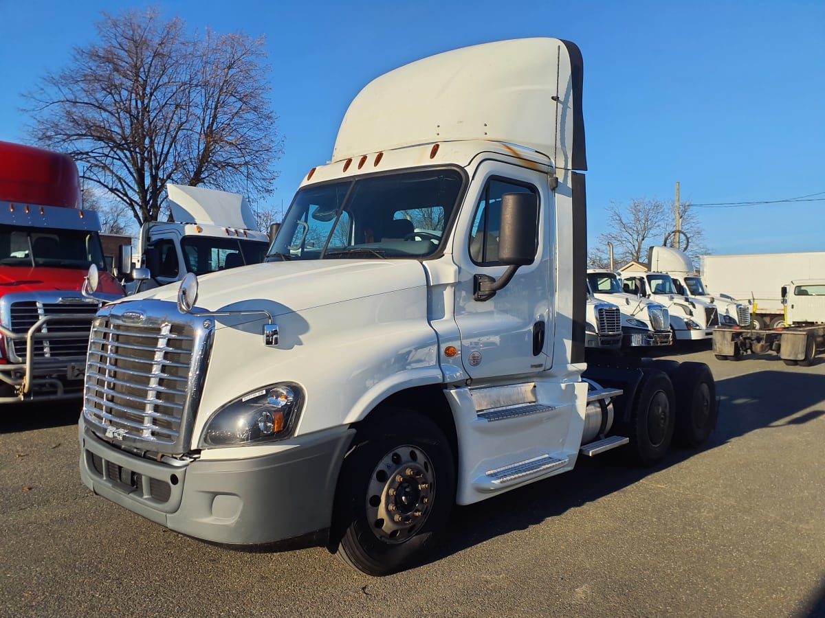 2019 Freightliner/Mercedes CASCADIA 125 823746