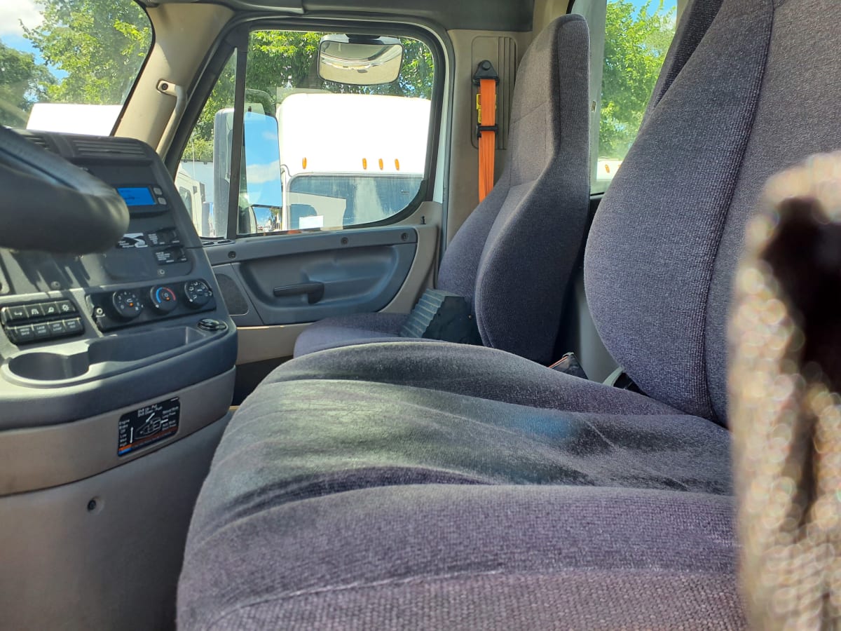 2019 Freightliner/Mercedes CASCADIA 125 823754