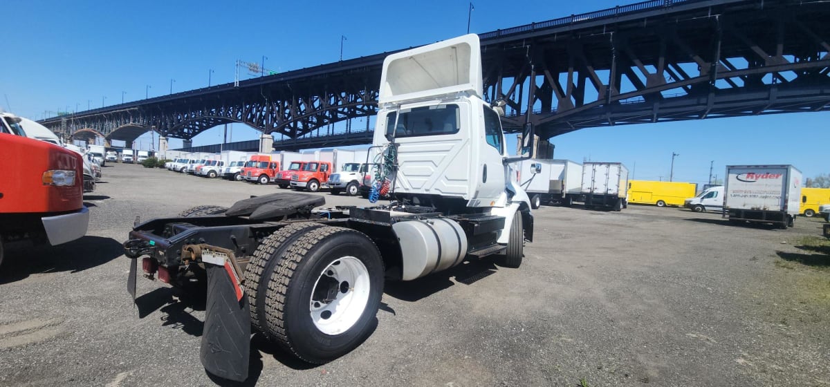 2019 Navistar International RH613 DAYCAB S/A 824160