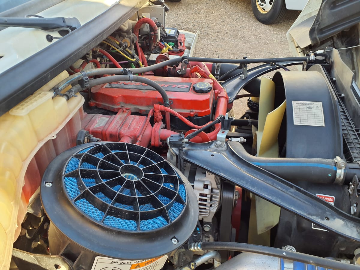 2019 Freightliner/Mercedes M2 106 824237