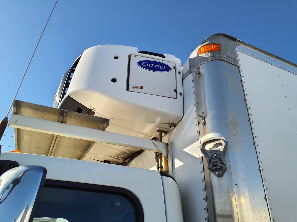 2019 Freightliner/Mercedes M2 106 824237