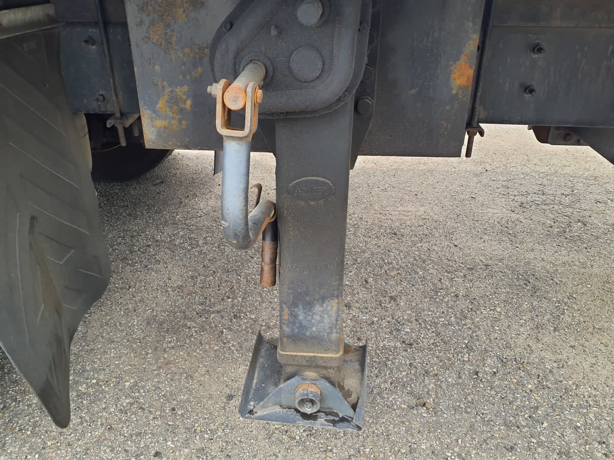 2019 Freightliner M2 106 824332