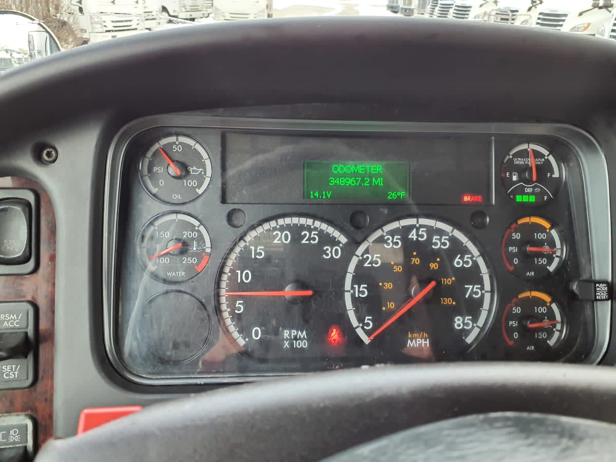 2019 Freightliner/Mercedes M2 106 824390