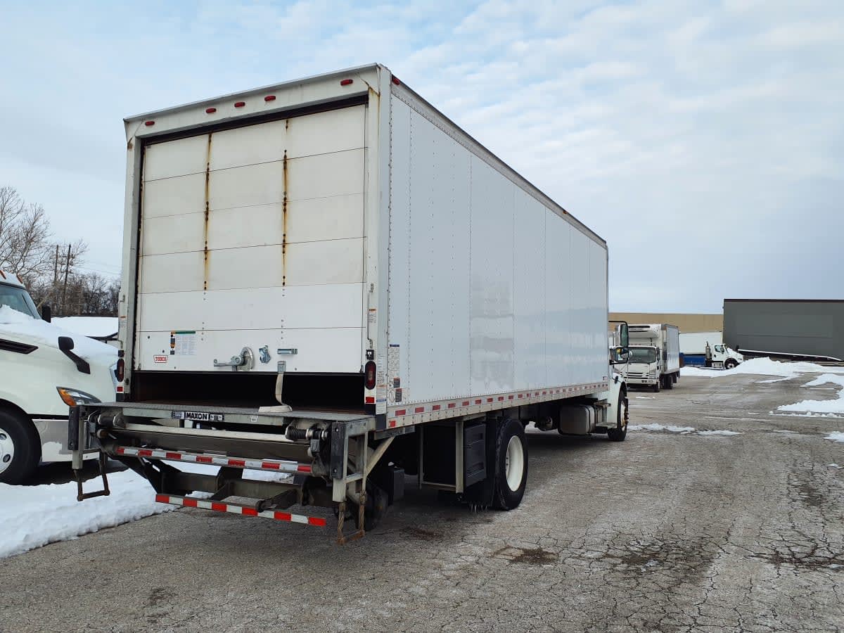 2019 Freightliner/Mercedes M2 106 824390