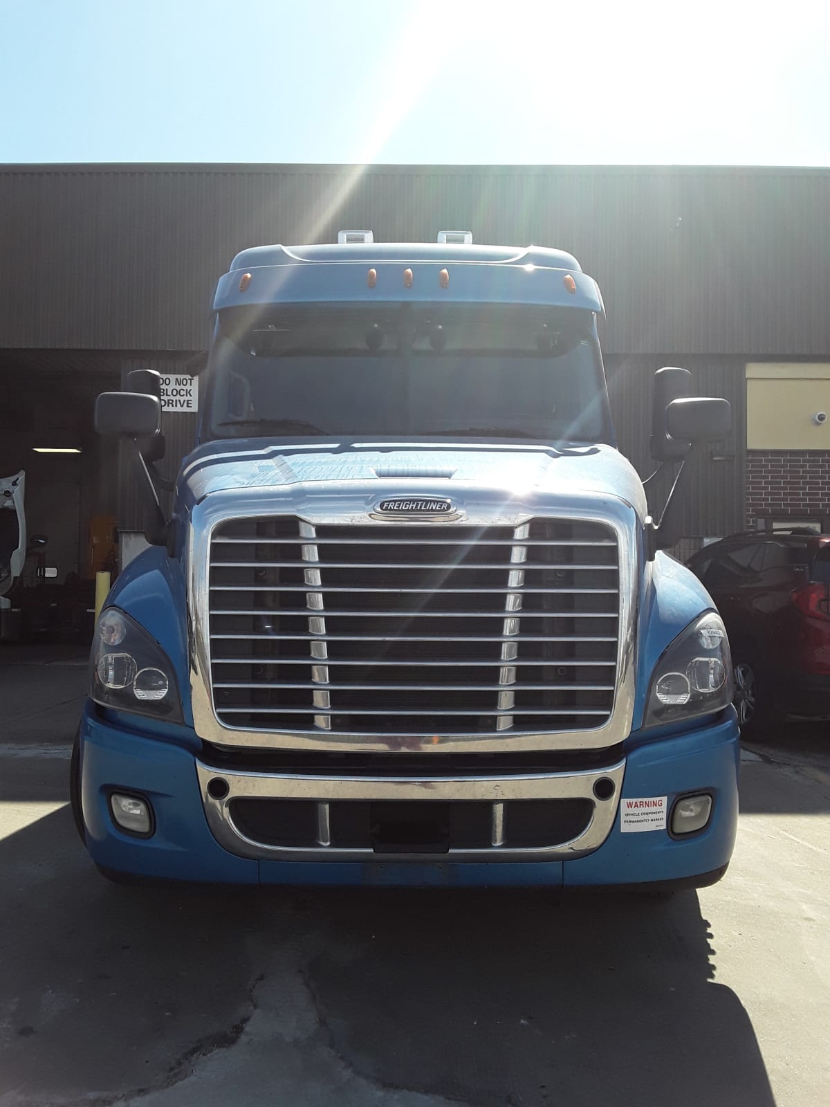 2019 Freightliner/Mercedes CASCADIA 125 824462