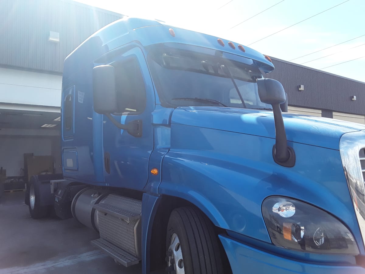 2019 Freightliner/Mercedes CASCADIA 125 824462