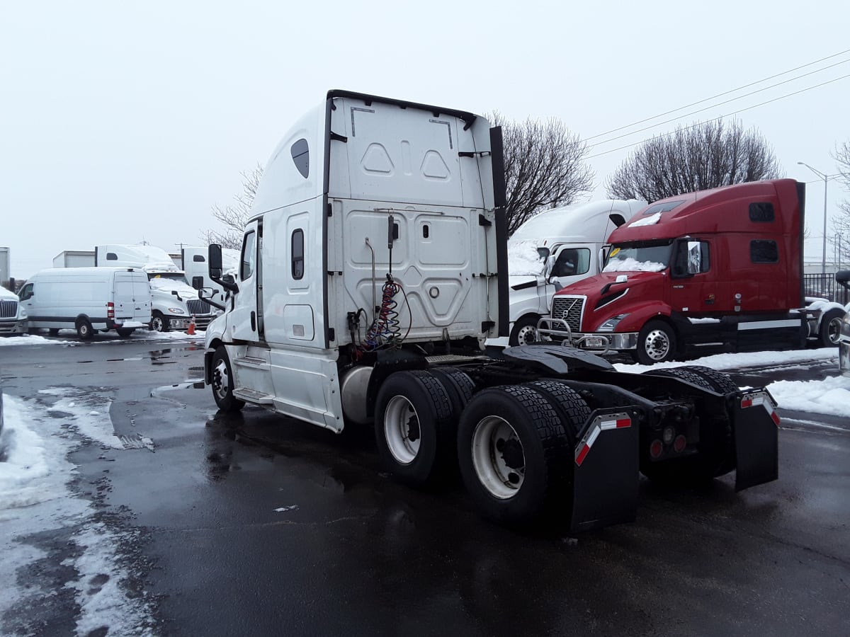 2019 Freightliner/Mercedes NEW CASCADIA PX12664 824483