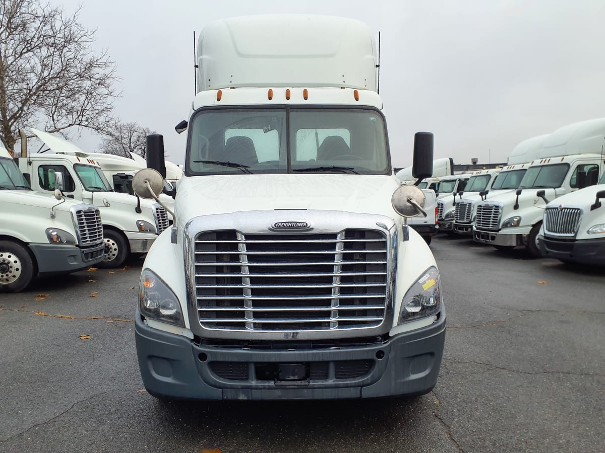 2019 Freightliner/Mercedes CASCADIA 125 824535