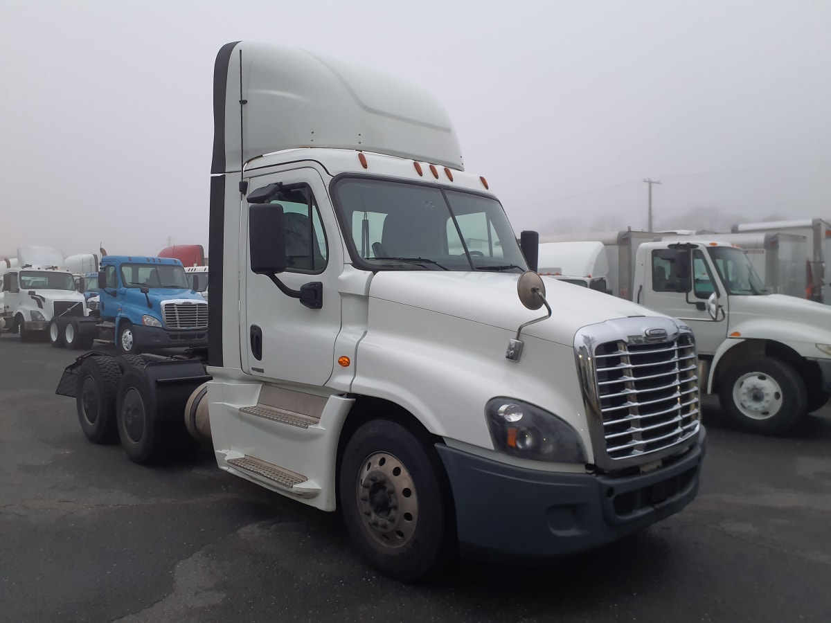 2019 Freightliner/Mercedes CASCADIA 125 824537