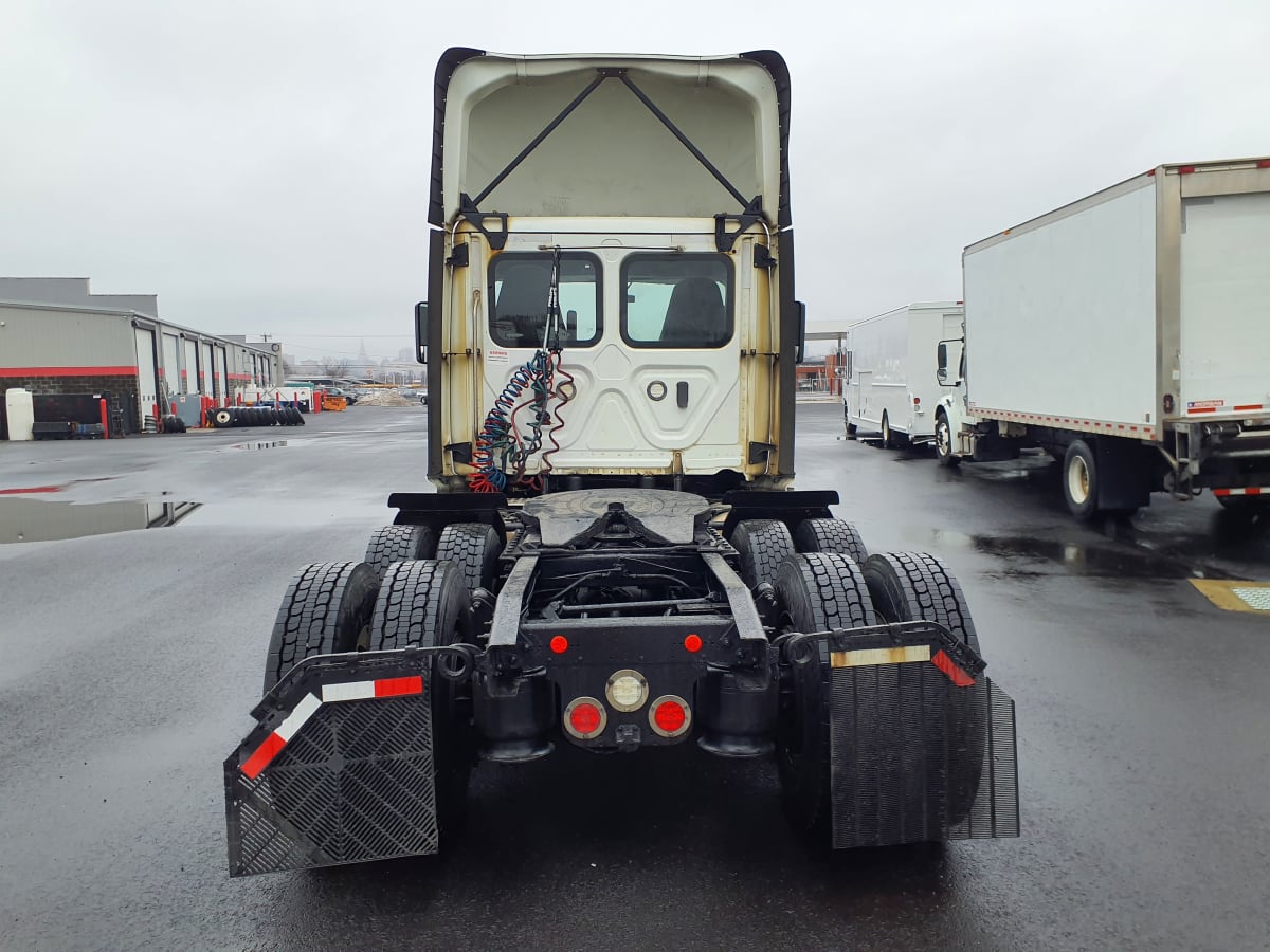 2019 Freightliner/Mercedes CASCADIA 125 824539