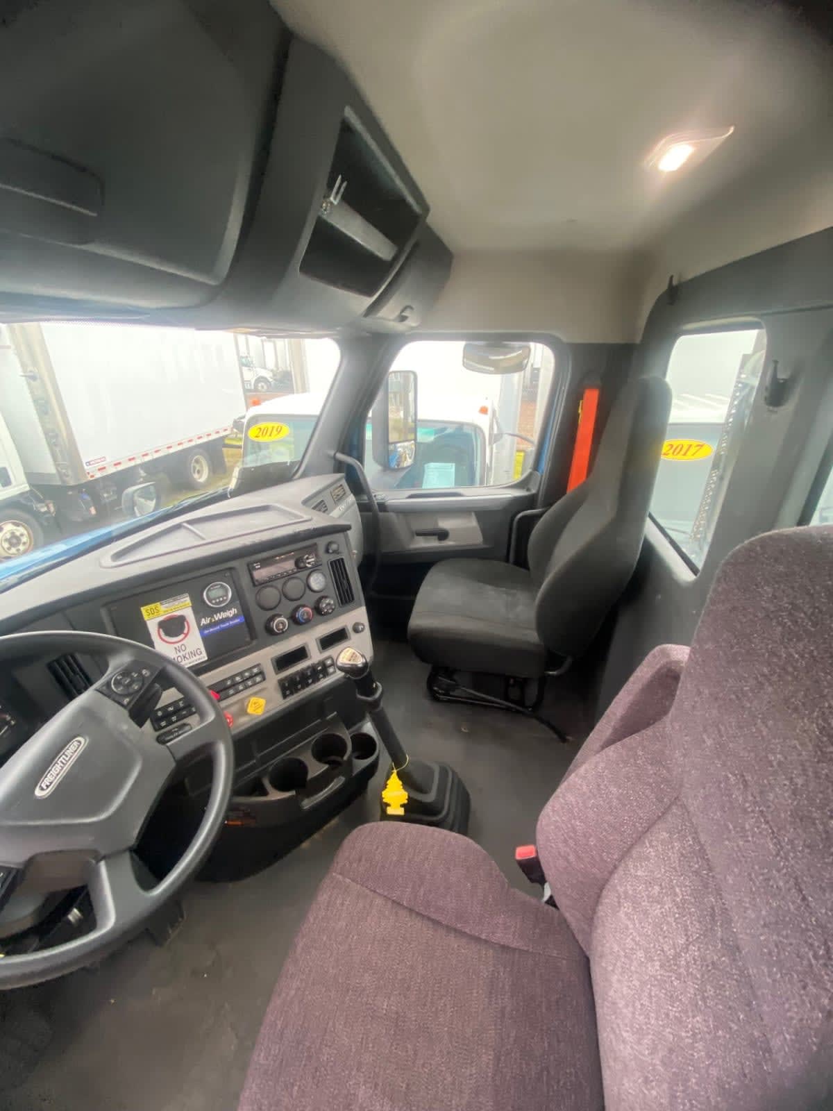 2019 Freightliner - image 7